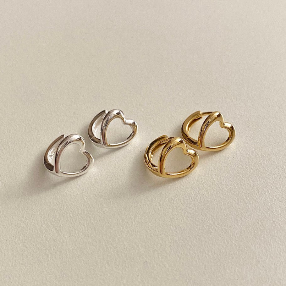 Minimalist Heart-Shaped 925 Sterling Silver Hoop Earrings with Handcrafted Finish for Women