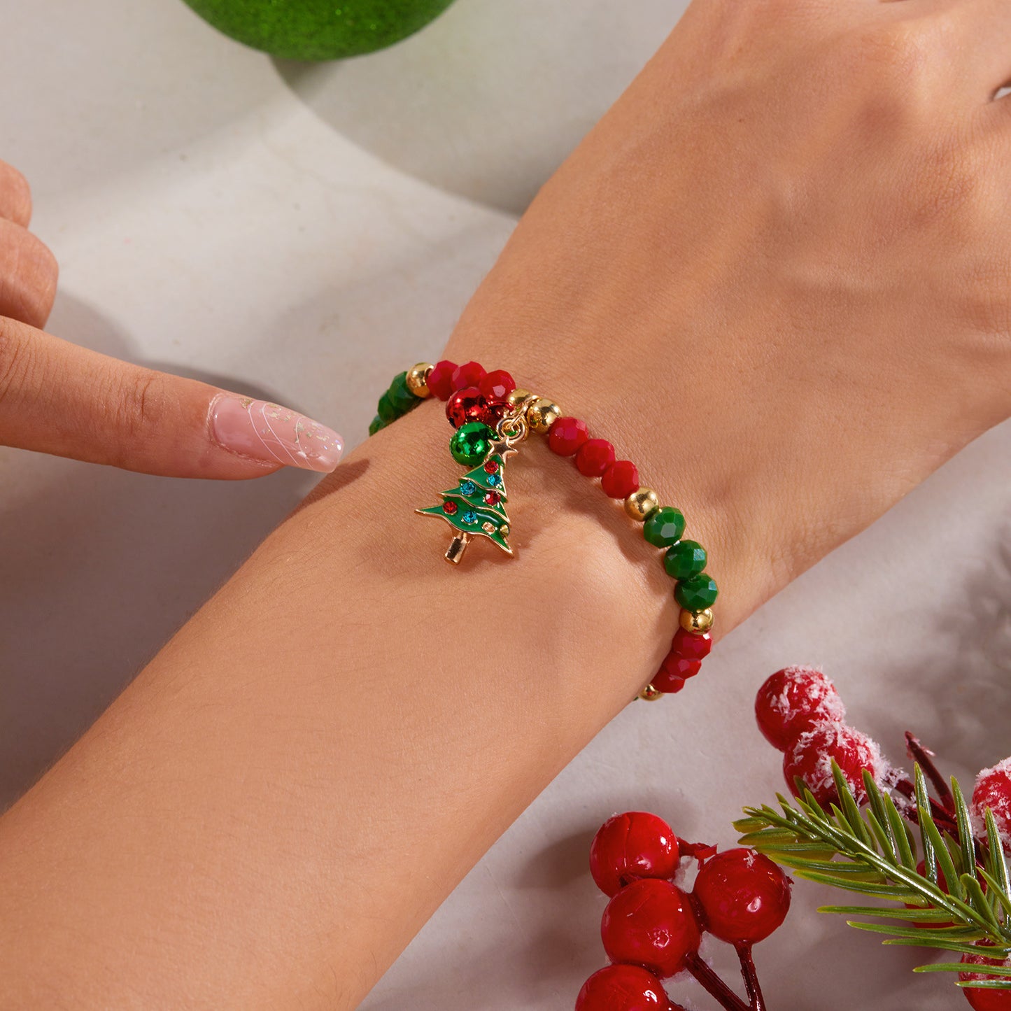 Luxury Style Cartoon Santa Claus and Snowman Pendant Bracelet for Women Alloy Handmade Christmas Tree Ornament with Crystal Beads