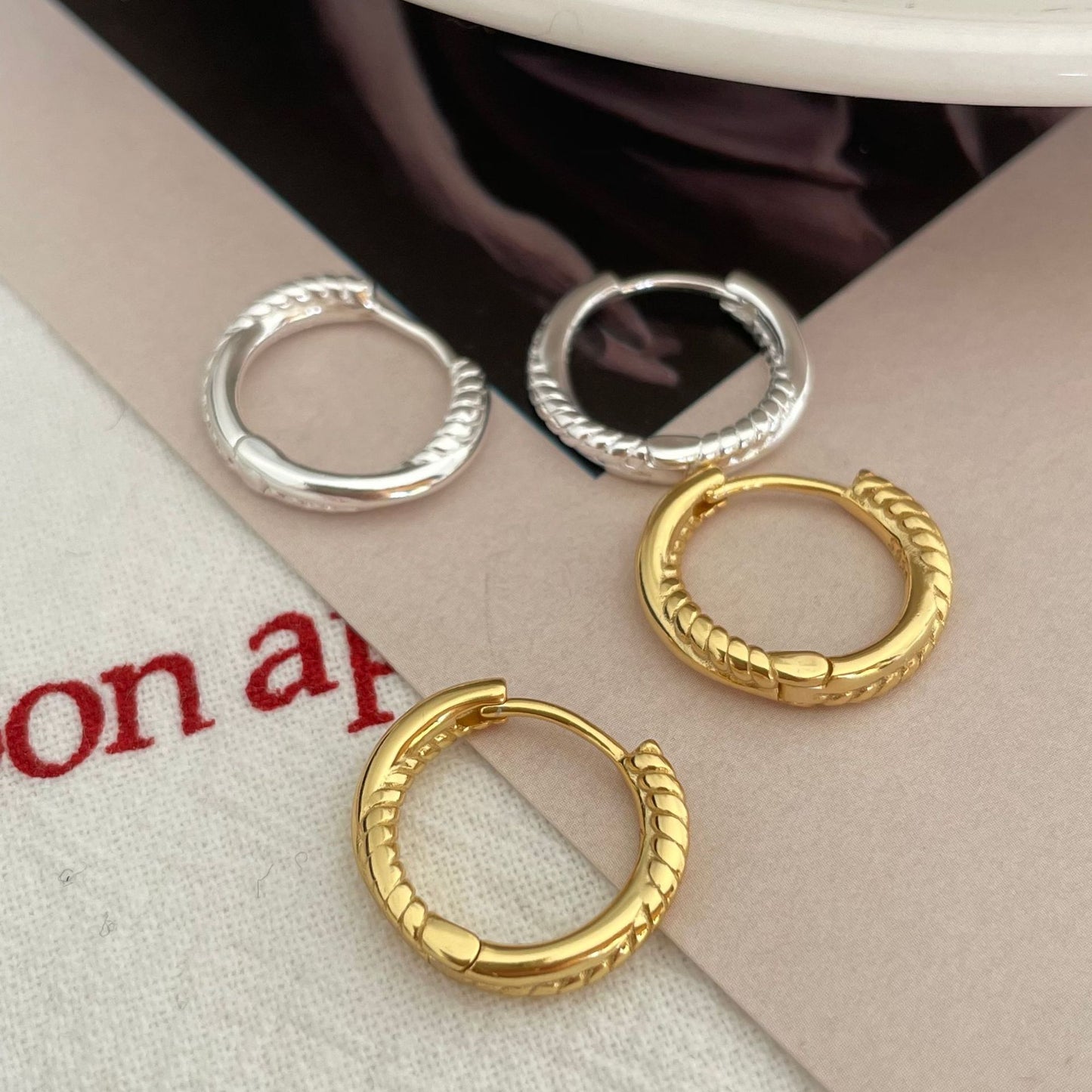 Minimalist Sweet 925 Sterling Silver Plated Geometric Wave Hoop Earrings for Women