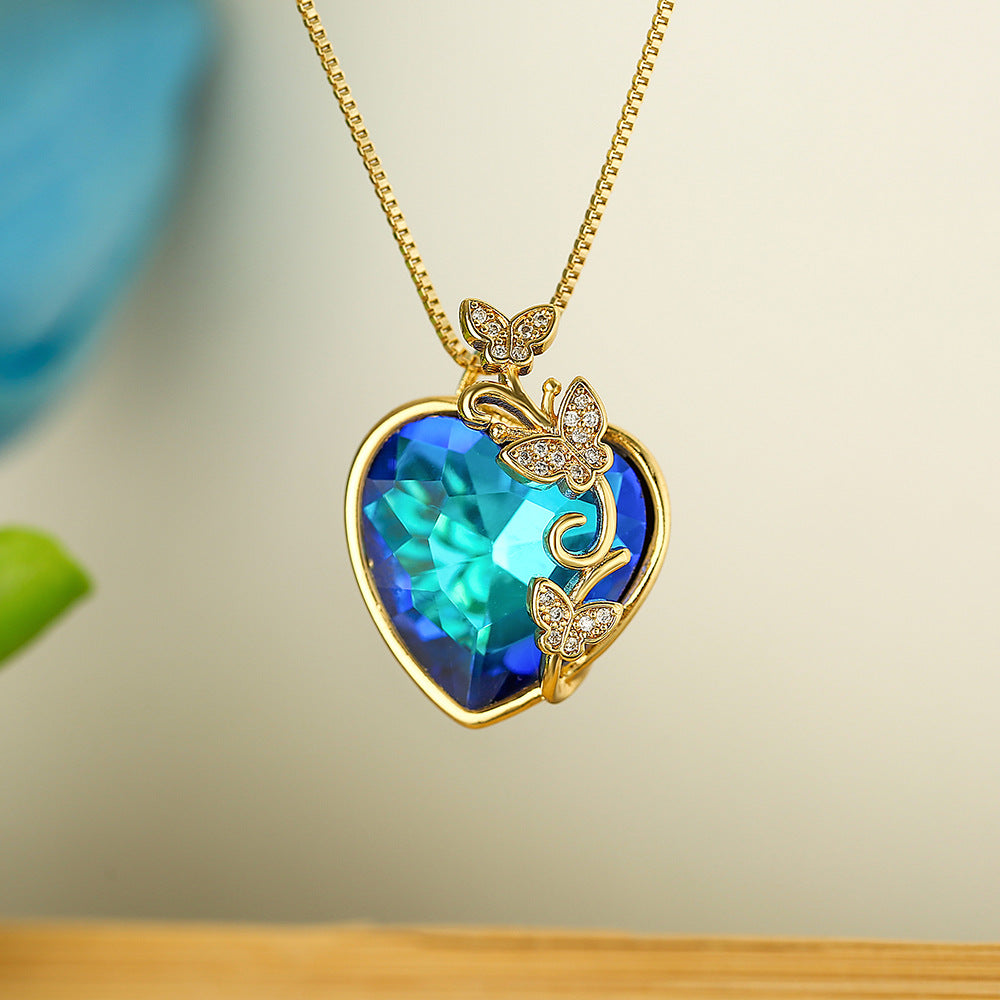 Minimalist Heart-Shaped Cubic Zirconia Pendant Necklace for Women with Copper Chain
