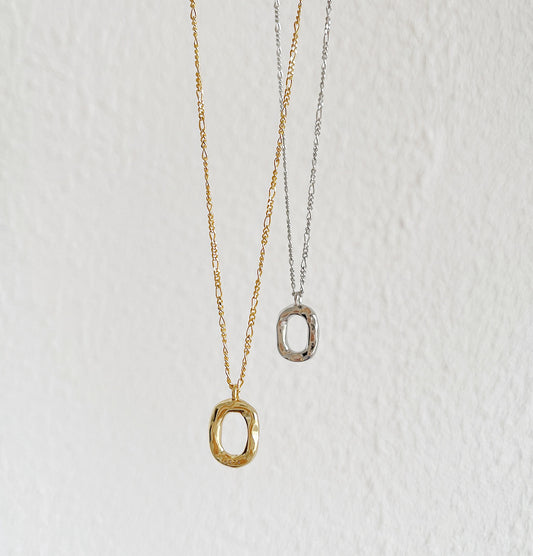 Minimalist Oval Doughnut Necklace in 925 Sterling Silver with Gold Plating and Wave Motif