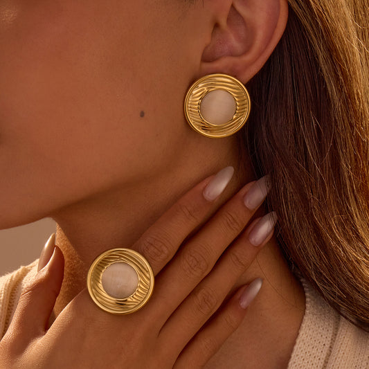 Set di anello e orecchini da donna in acciaio inossidabile placcato, geometrici, irregolari, intrecciati, con lucentezza metallica e stile Instagram audace