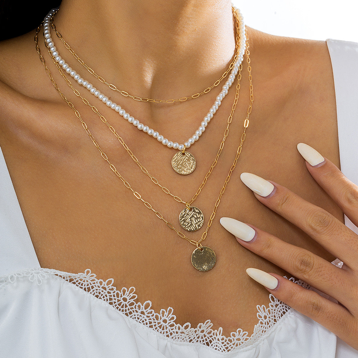 Vintage Bohemian Ethnic Round Geometric Faux Pearl Pendant Alloy Singapore Chain Layered Necklace Set