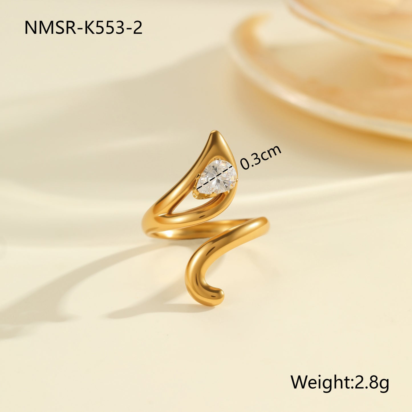 Anello da donna minimalista geometrico con zirconi in acciaio inossidabile con finitura placcata