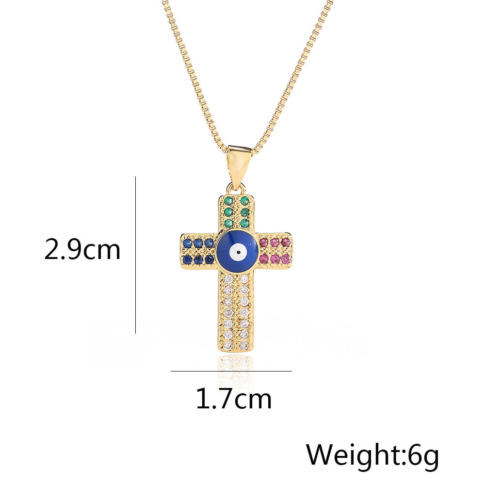 Collana con ciondolo a croce geometrica minimalista da donna con base in rame placcata in vero oro e intarsio di zirconi