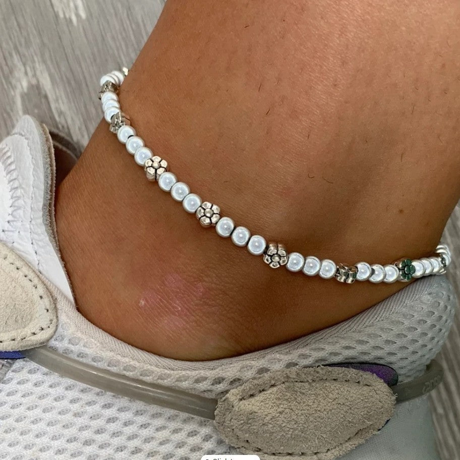 Minimalist Bohemian Geometric Iridescent Beaded Anklet for Women