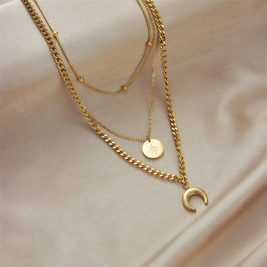 Collar con dije de estrella y luna vintage en acero inoxidable con baño de oro para mujer