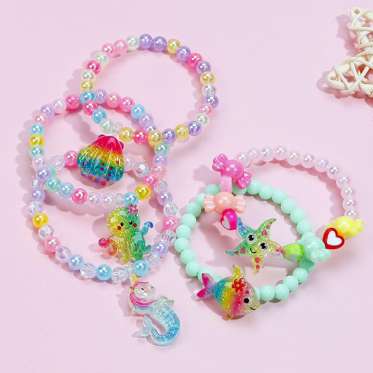 Cartoon Ocean Animal Children's Bracelet Set for Girls Featuring Resin Material and Handmade Craftsmanship