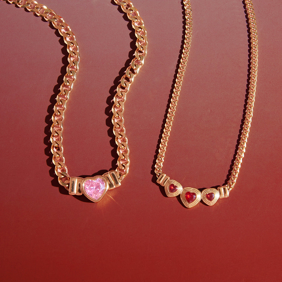Collana Minimalista a Cuore in Acciaio Inossidabile con Placcatura in Oro PVD per Donne, Catenina con Ciondolo, Gioielli di San Valentino