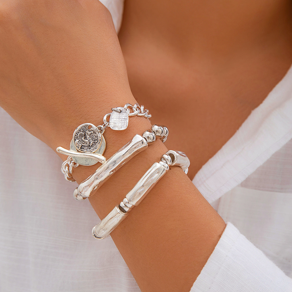 Sweet Business Heart Plated Brass Bracelet for Women