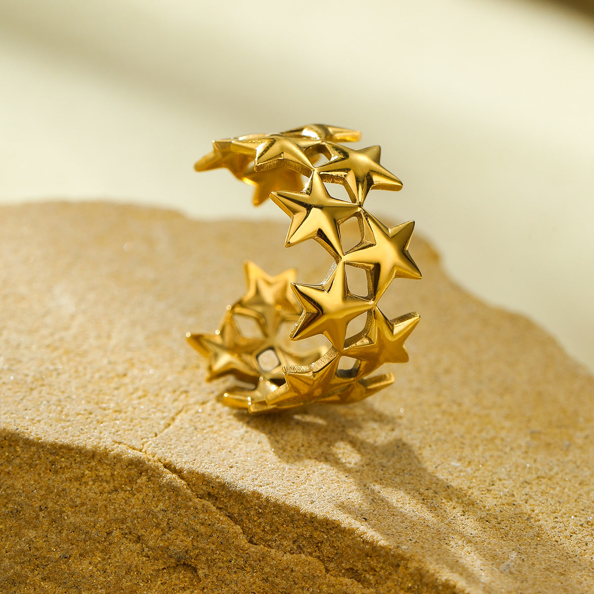 Anillo abierto minimalista geométrico irregular de acero inoxidable chapado en oro de 18 quilates para mujer