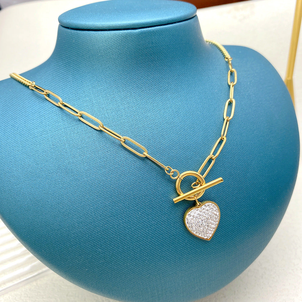 Collana con Ciondolo Minimalista a Cuore in Acciaio al Titanio con Accenti di Strass Micro-Pavé per Donna e Uomo, Catena Stratificata Leggera di Lusso per l'Autunno e l'Inverno