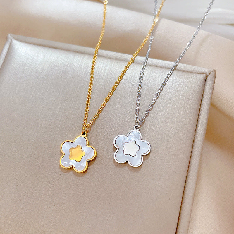Collar de Acero de Titanio con Estrella de Cinco Puntas Minimalista y Geométrica de Nácar con Baño de Oro para Mujer