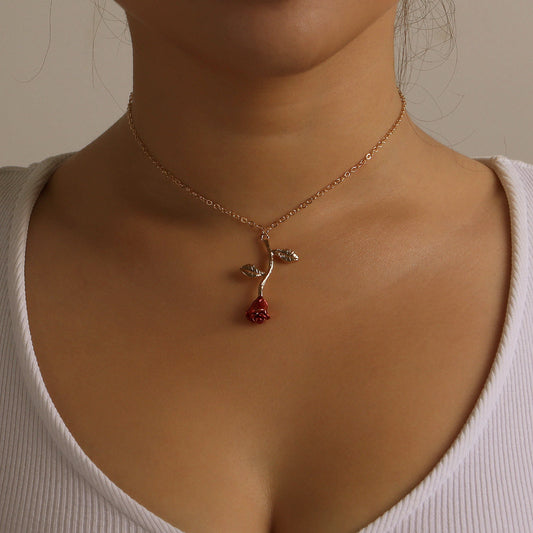 Collar con colgante de rosa floral natural para mujer, cadena de aleación con acabado chapado