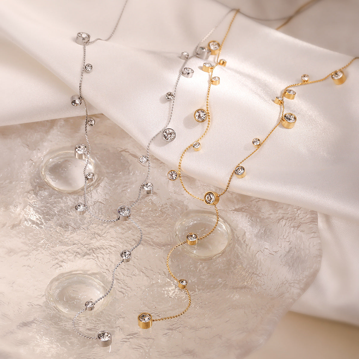Minimalist Elegant 18K Gold Plated Geometric Stainless Steel Necklace with Cubic Zirconia Inlay for Women