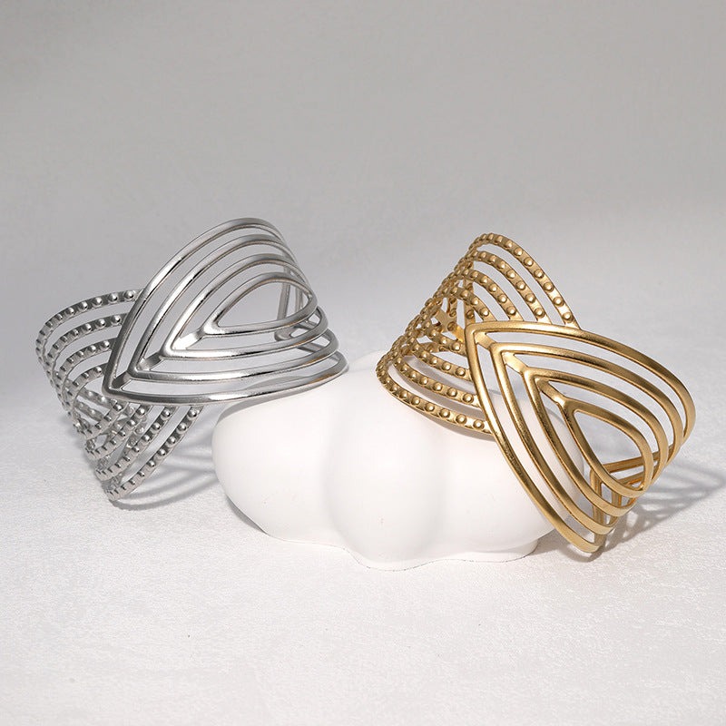 Minimalist 18K Gold Plated Stainless Steel Bracelet with Hollow Geometric Ring Design