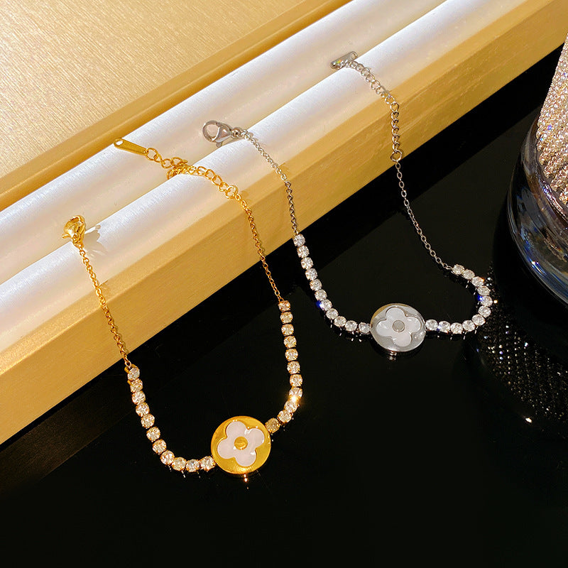 Minimalist Sweet Micro-inlaid Cubic Zirconia and Shell Flower Plated Titanium Steel Bracelet