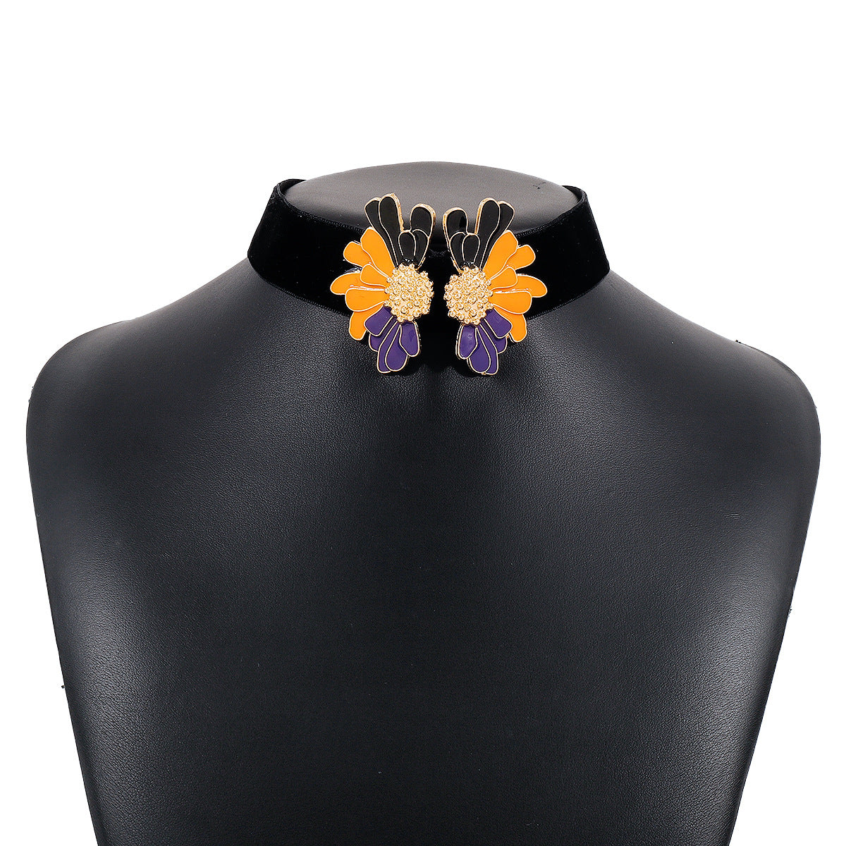 Collana pendente floreale da donna dolce e grintosa con finitura in smalto su base in lega con design geometrico a catena per clavicola