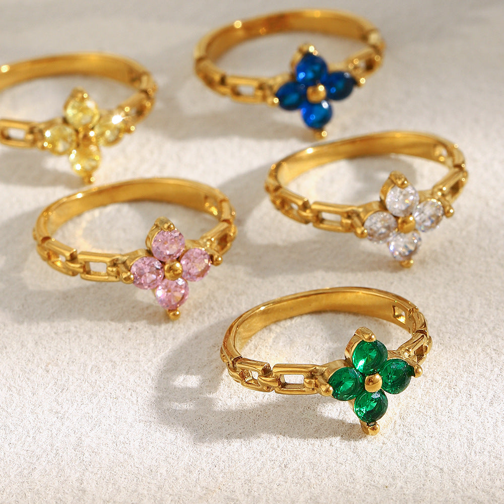 Anello Minimalista Geometrico in Acciaio Inox con Placcatura in Oro 18K e Dettagli in Zirconi per Donna
