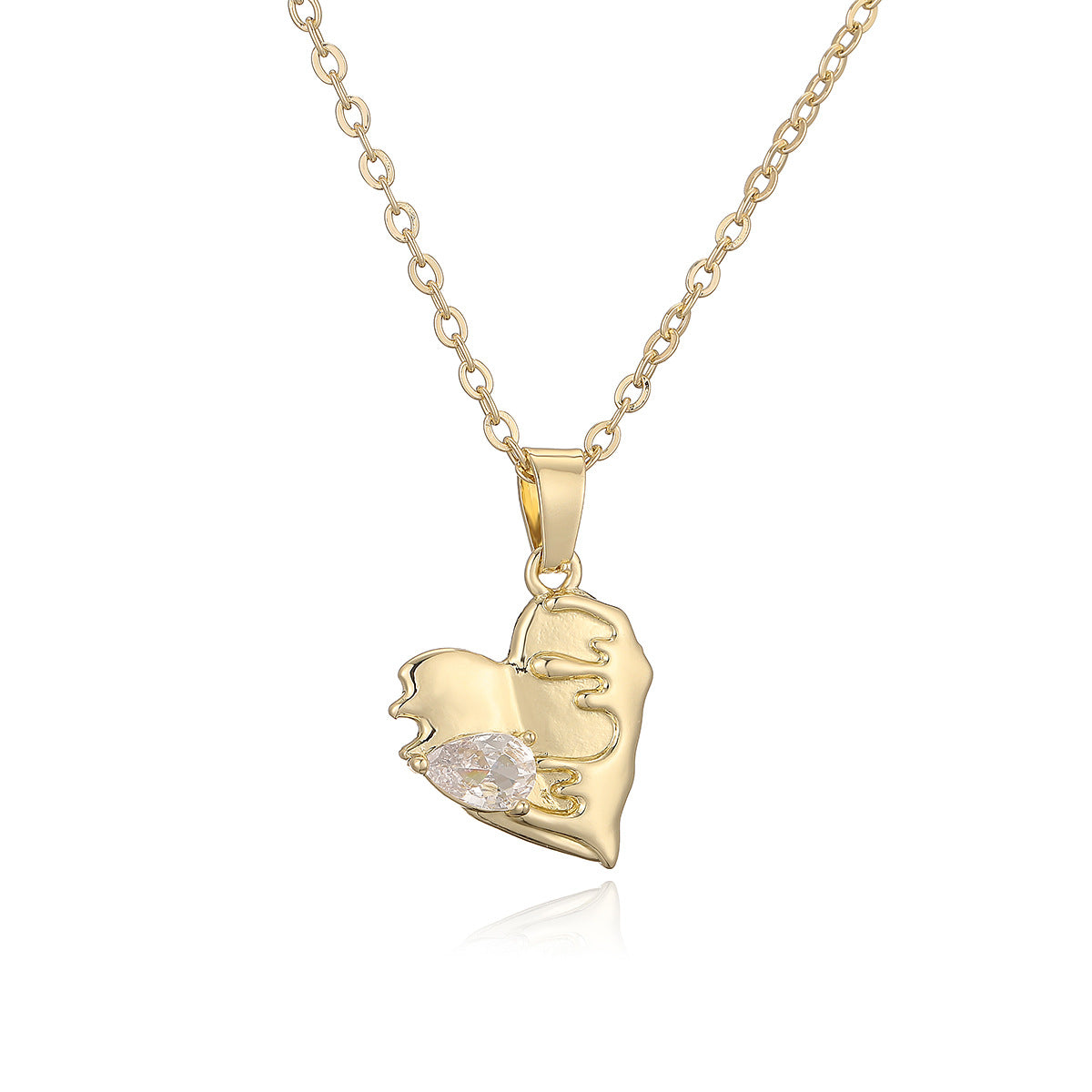 Minimalist Heart-Shaped Copper Pendant Necklace for Women with Geometric Design and Versatile Clavicle Chain