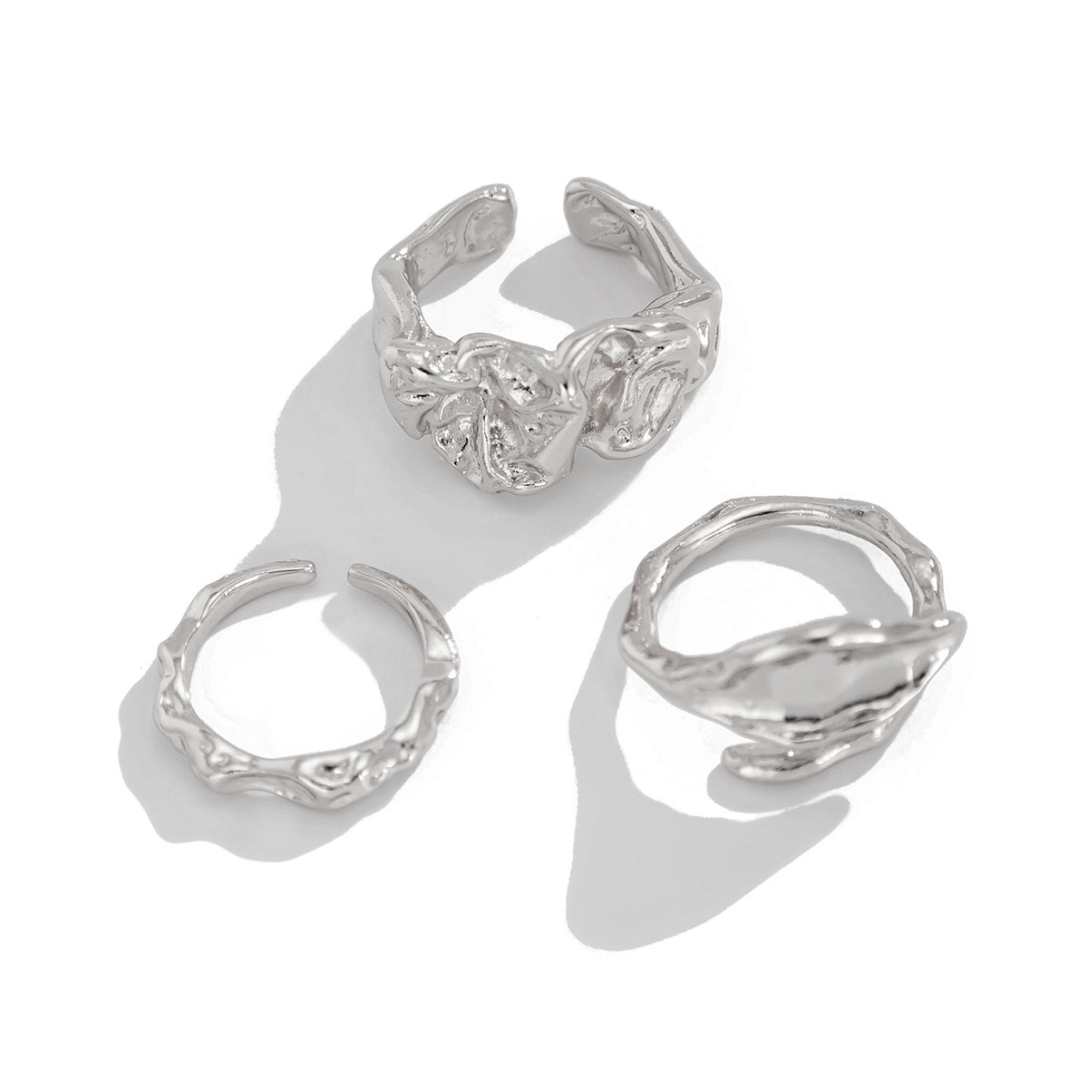 Juego de anillos minimalistas de aleación con diseño geométrico irregular y acabado chapado para mujer