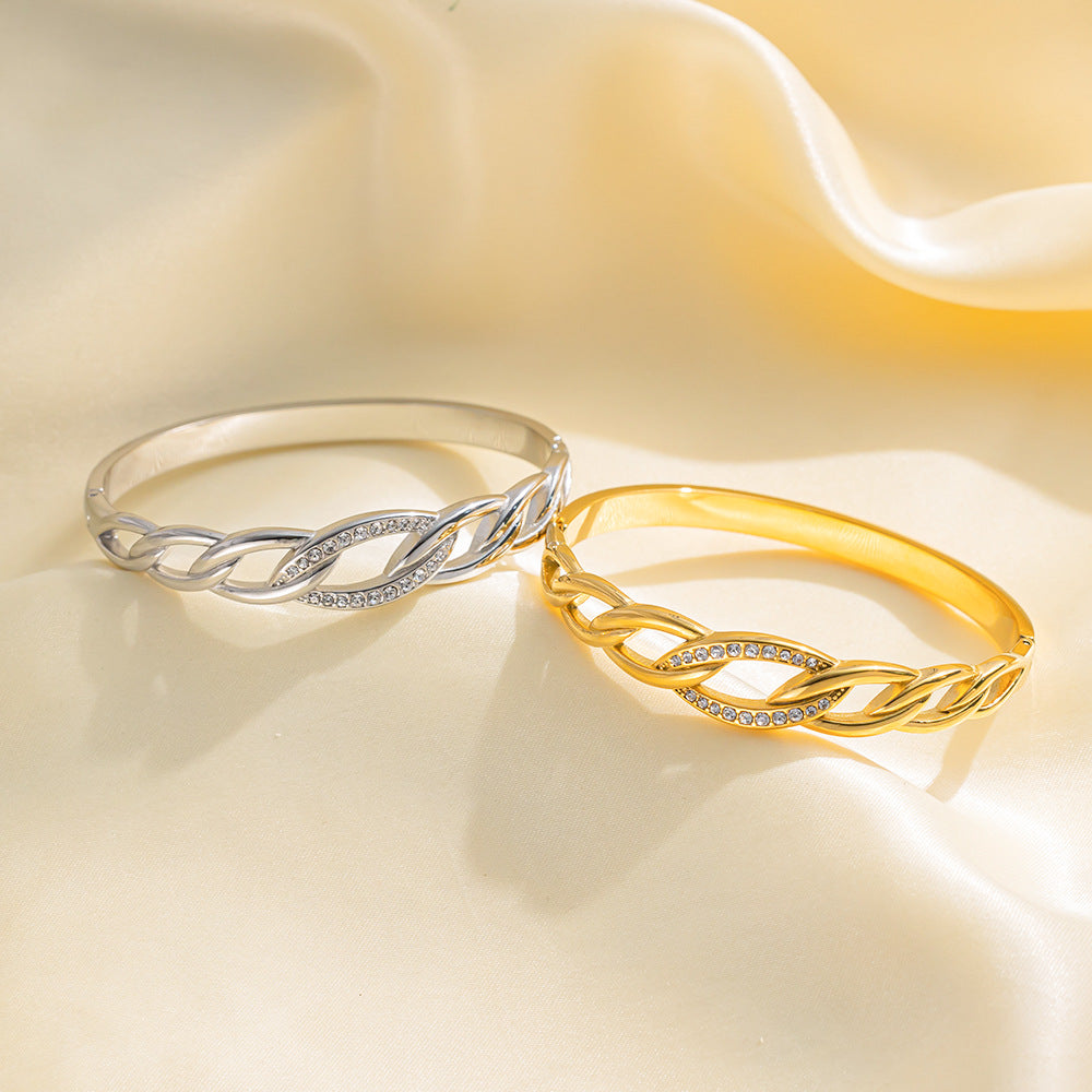 Fashion Geometric Oval Twisted Rope 18K Gold Plated Stainless Steel Bracelet for Women