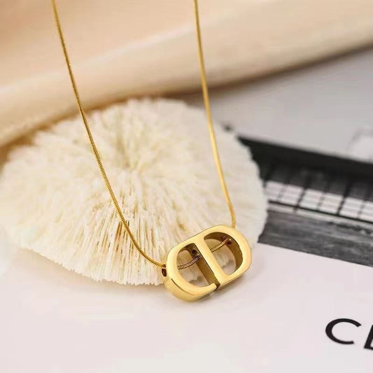 Minimalist CD Letter Snake Chain Necklace for Women Made of Titanium Steel with Electroplating Finish