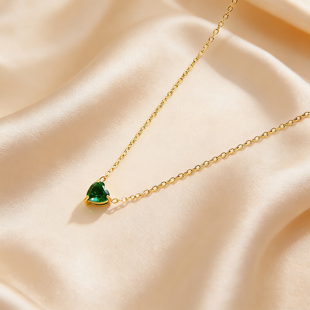 Elegante collana da donna in acciaio inossidabile placcato a forma di cuore con pietra natale di dicembre