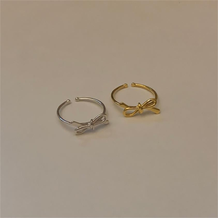 Minimalist Bow Knot Ring in Sterling Silver 925 for Women with Delicate Design and Sweet Aesthetic