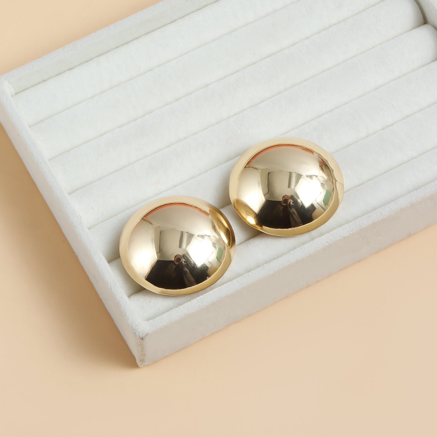 Retro Geometric Metal Stud Earrings with Plated Finish for Women