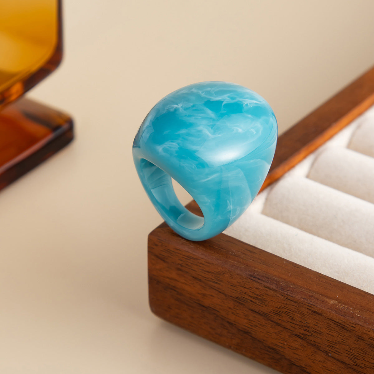 Vintage Gradient Geometric Oval Resin Ring for Women