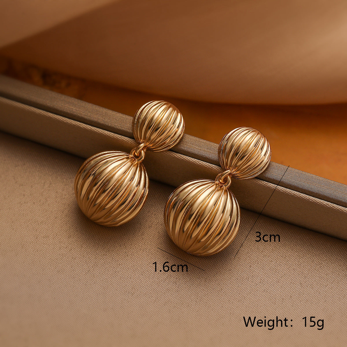 Orecchini Geometrici Minimalisti da Donna in Ottone con Placcatura in Oro Vero, Gioielli per Orecchie alla Moda dal Design Irregolare
