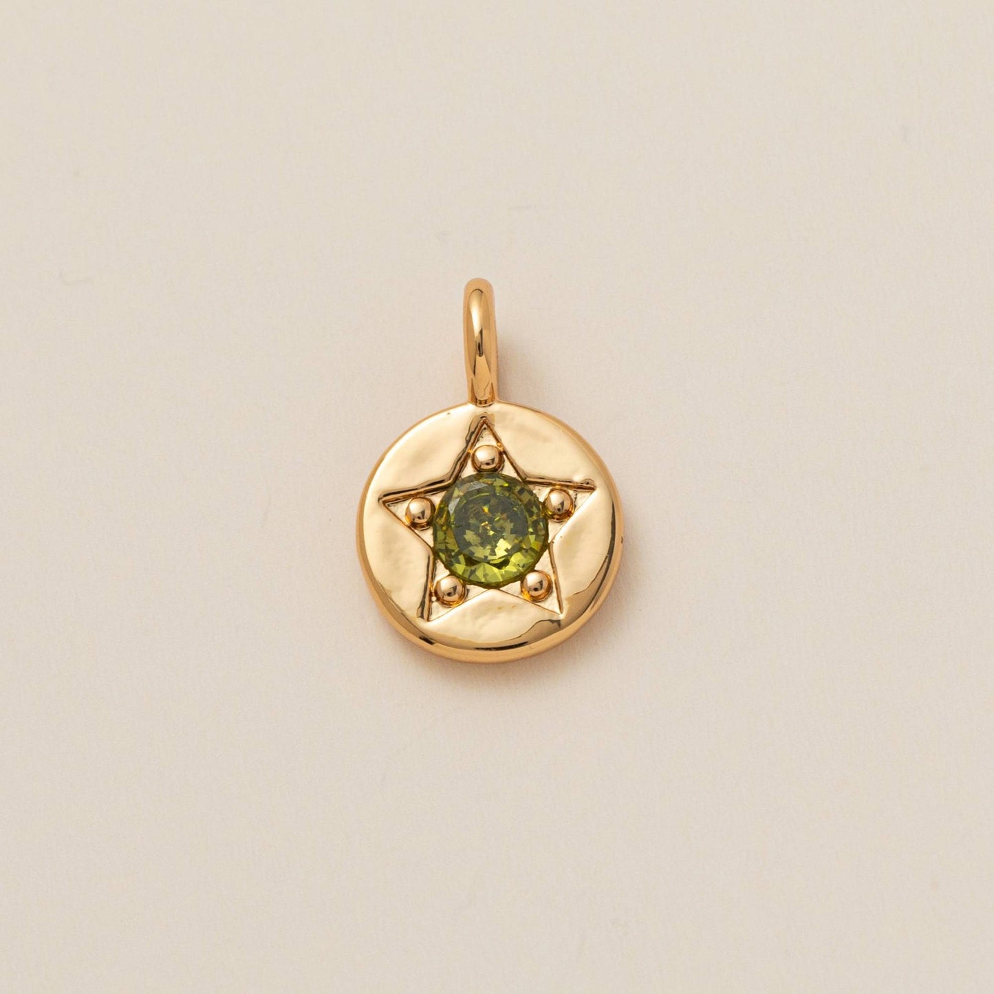 Ciondolo Minimalista placcato oro in ottone a forma di cuore con strass e barretta quadrata
