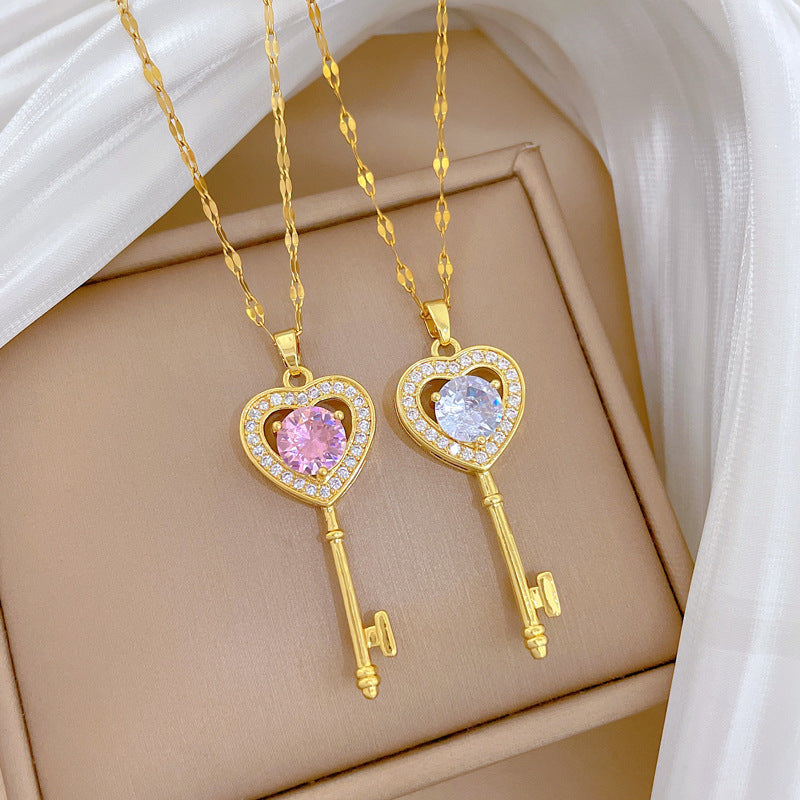 Sweet Minimalist Heart Geometric Rhinestone Brass Pendant Titanium Steel Necklace for Unisex
