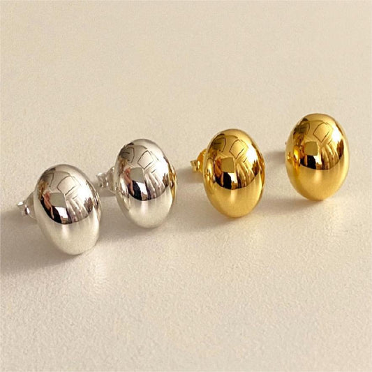 Minimalist Oval Heart Stud Earrings in 925 Sterling Silver with Polished Finish