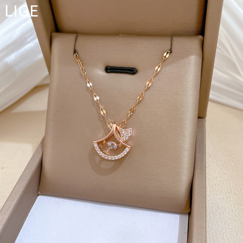 Sweet Elegant Ginkgo Leaf Plant Shape Rhinestone Inlay Titanium Steel Necklace with Cable Chain for Unisex