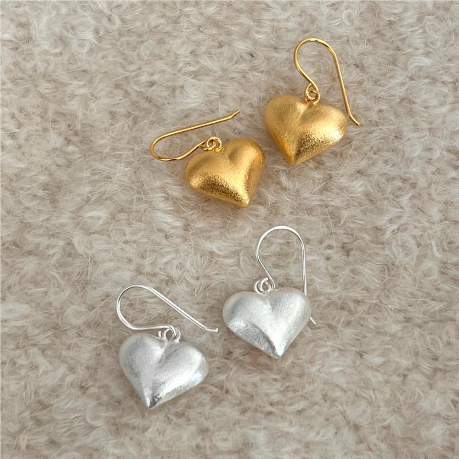 Minimalist Heart-Shaped 925 Sterling Silver Earrings with Brushed Finish for Women