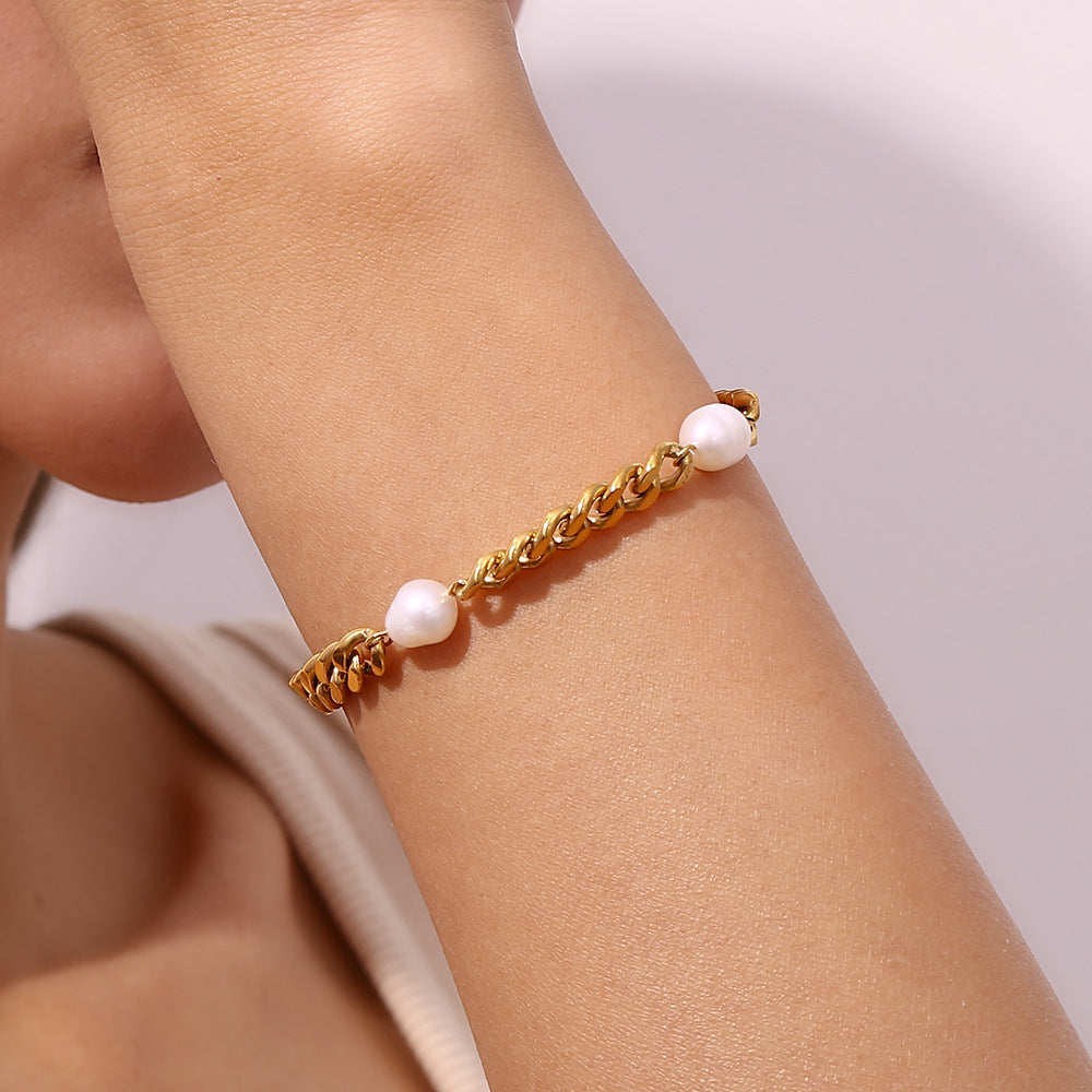Fashion OL Geometric Stainless Steel Plated Cuban Bracelet with Three Pearls for Women