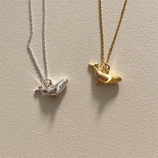 Collar con colgante minimalista de ballena en plata de ley 925 con acento geométrico para mujer