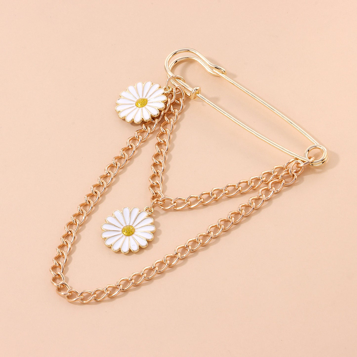 Minimalist Floral Daisy Chain Brooch for Men and Women - Alloy Plated Fashion Accessory, Unisex Design, Trendy Office Wear Jewelry