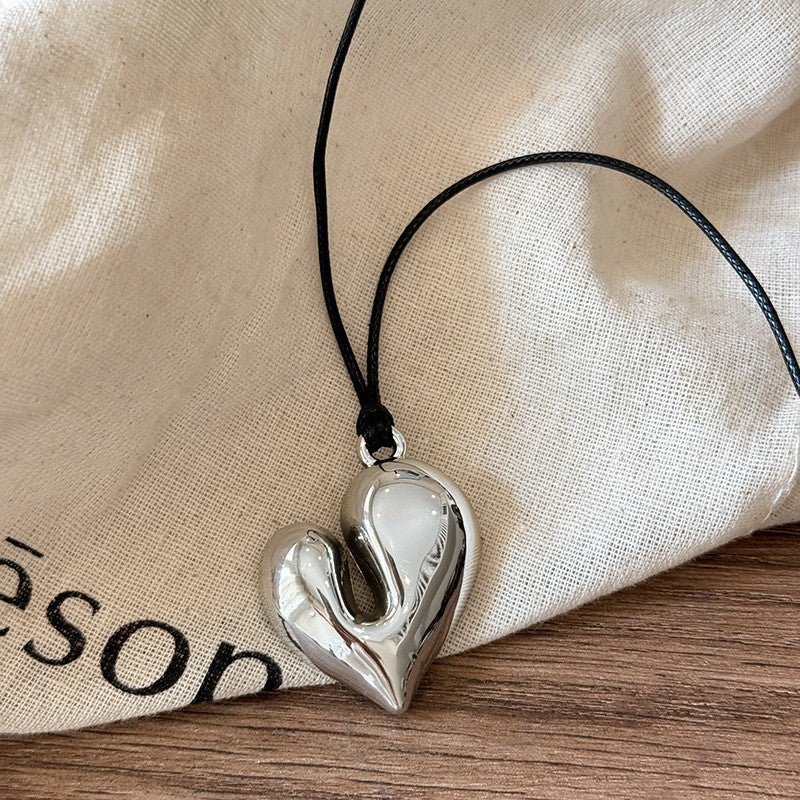 Collana con ciondolo geometrico in acrilico stile retrò da donna con charm in lega, fatta a mano, catena a strati alla moda minimalista