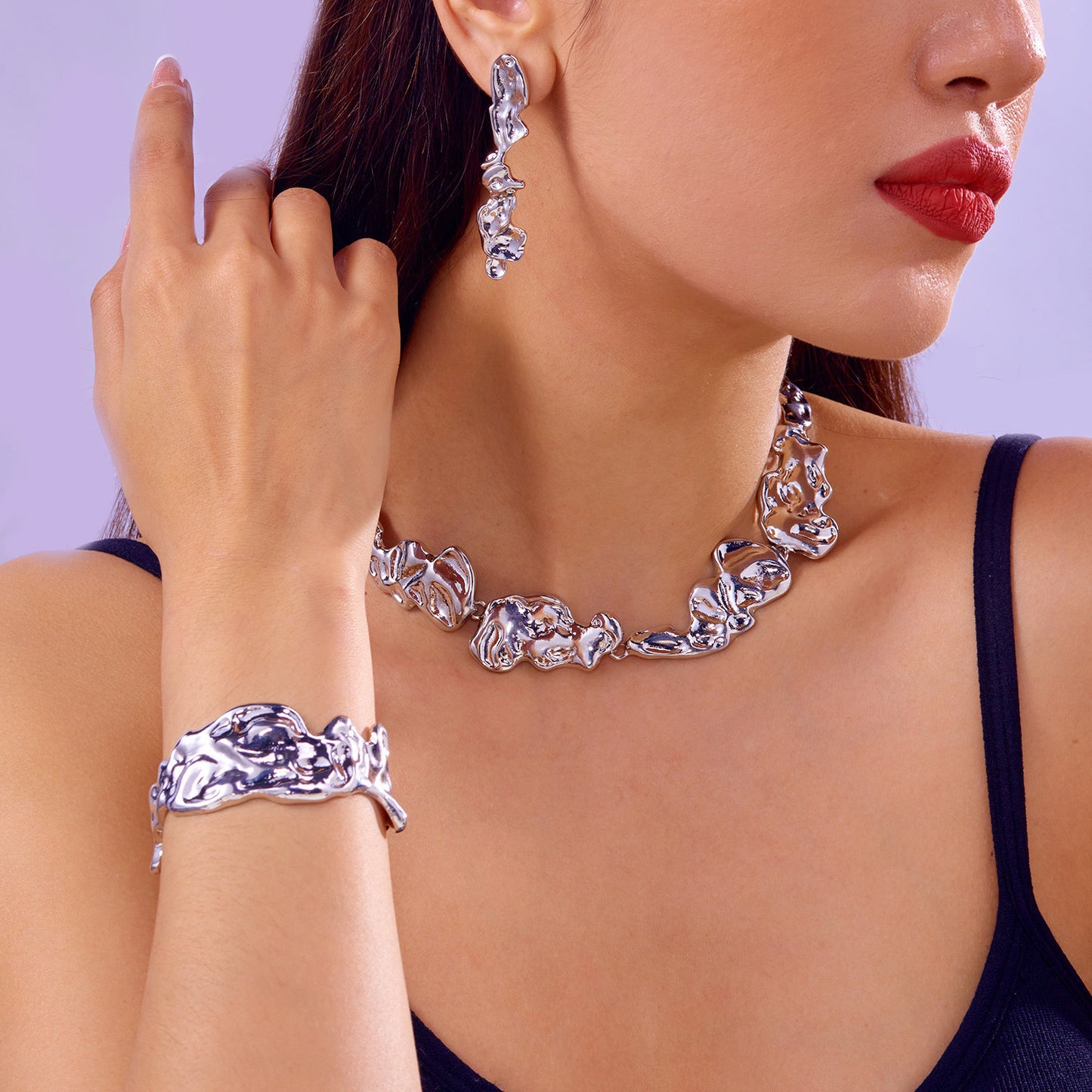 Collar gargantilla irregular geométrico con efecto líquido, a la moda, para mujer, de aleación con acabado chapado