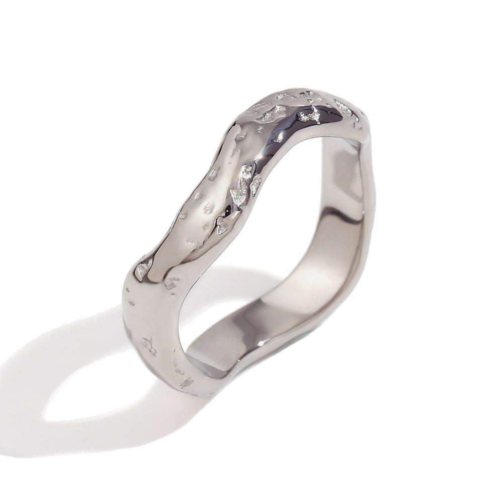 Anello da donna a forma di ventaglio in acciaio inossidabile placcato oro 18 carati con onda geometrica vintage