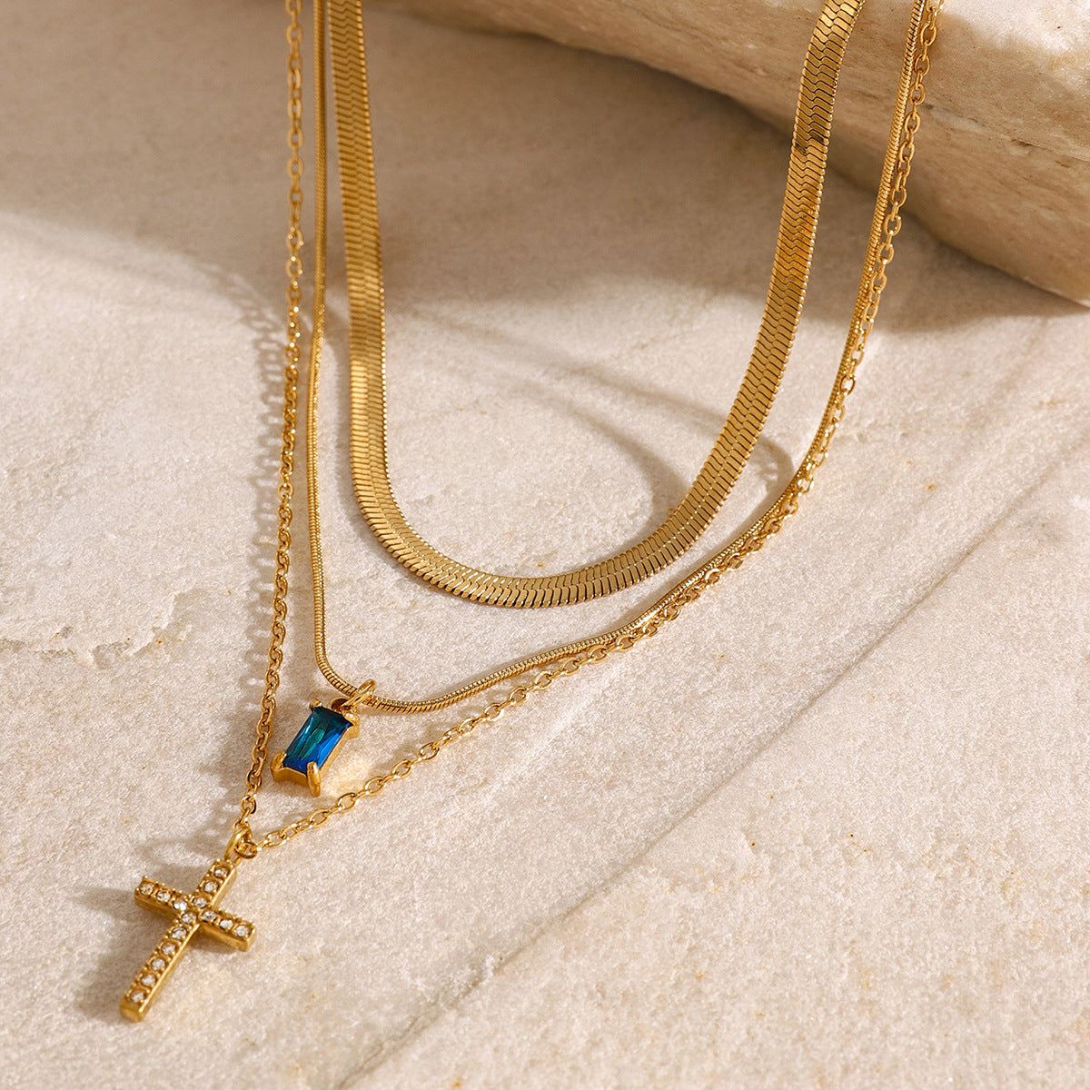 Elegant Geometric Square Stainless Steel Necklace with Titanium Steel Pendant and Cubic Zirconia Inlay for Women