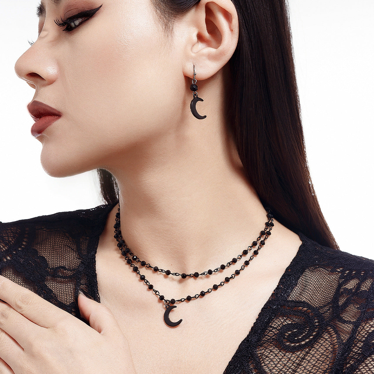 Collar con colgante de aleación con forma de lágrima estilo gótico oscuro y acabado chapado para mujer, cadena de clavícula multicapa