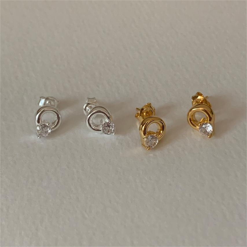 Minimalist Sweet 925 Sterling Silver Round Letter Cubic Zirconia Earrings Asymmetric Double Ring Plated