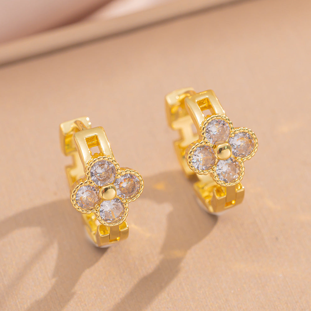 Orecchini a quadrifoglio di lusso in rame con placcatura in oro 18K e zirconia micro-incastonata