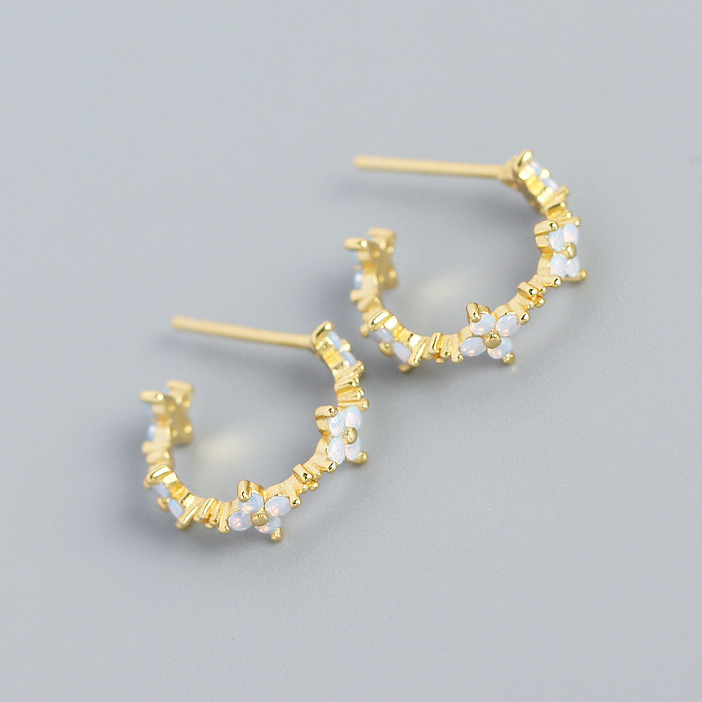 Sweet and Edgy Floral Clover-Shaped S925 Sterling Silver Stud Earrings with Milky White Stone Accents