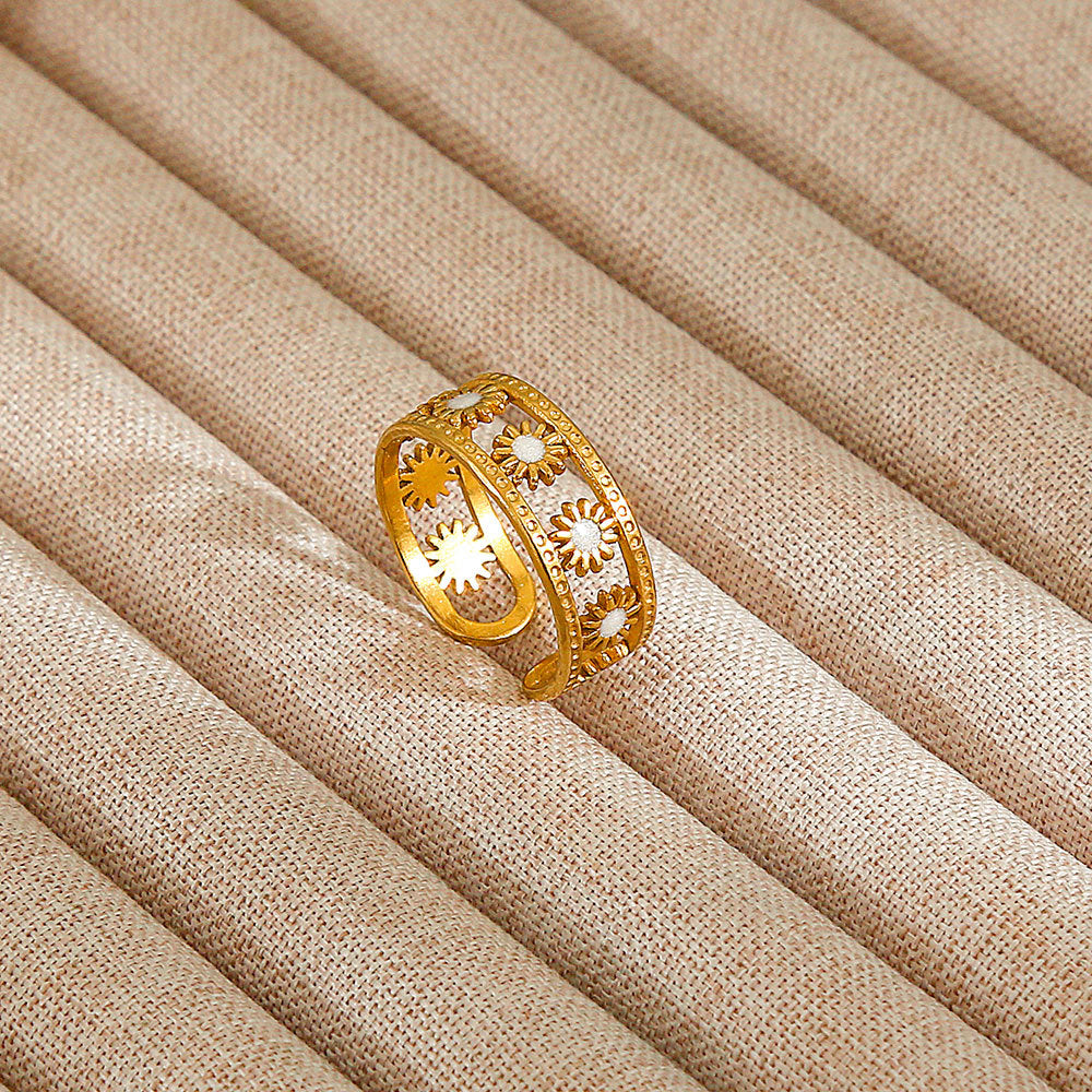 Minimalist Geometric Flower-Shaped Titanium Steel Ring with Plating Finish for Women, Adjustable Open Band Fashion Ring