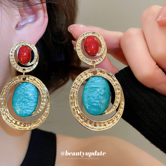 Pendientes de botón ovalados de resina, estilo étnico vintage, con diseño geométrico y postes de acero chapado en oro para mujer